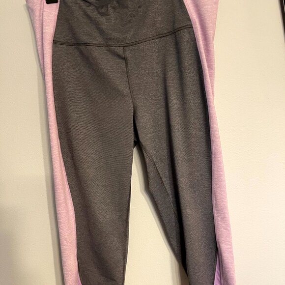 TEK GEAR WOMEN WORKOUT GEAR HIGH RISE CAPRI SIZE 2X - Picture 2 of 10